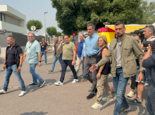 espana/comunidad-valenciana/20260727/afectados-incendio-vall-duixo-increpan-sanchez-ven-aqui-tienes-huevos_444008