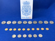 espana/castilla-y-leon/20260728/desarticulada-leon-trama-blanqueo-monedas-historicas-isabel-ii_444366