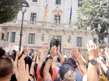 espana/baleares/20260728/antiturismo-manifiestan-contra-delegado-gobierno-consignas-separatistas_444606