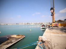 espana/comunidad-valenciana/20260731/adios-oceander-burriana-inicia-desguace-barco-semihundido-abandonado-desde-2019_445772