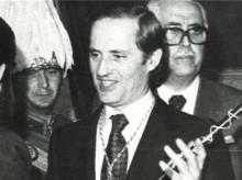 obituarios/20260803/primer-alcalde-democratico-sevilla_446191