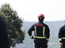 espana/madrid/20260803/incendio-sierra-oeste-suma-segunda-noche-reactivaciones-continua-situacion-operativa-2_446248