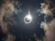 ciencia/20260804/cuando-podras-vivir-proximo-eclipse-total-sol-12-agosto-te-pilla-vacaciones_446436