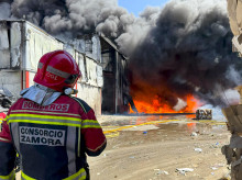 espana/castilla-y-leon/20260803/incendio-planta-residuos-pone-alerta-cuatro-localidades-zamora-obliga-cortar-carreteras_446447