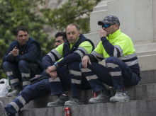 espana/andalucia/20260804/andalucia-lidera-cuarto-mes-consecutivo-caida-paro-9661-desempleados-menos-cae-hasta-527000_446554