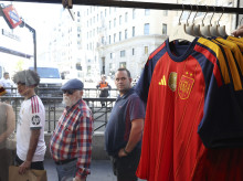 deportes/futbol/20260804/sale-venta-nueva-camiseta-seleccion-espanola-dos-estrellas_446678