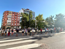 espana/castilla-y-leon/20260805/colas-leon-conseguir-gafas-gratuitas-eclipse-agotan-media-hora_446924