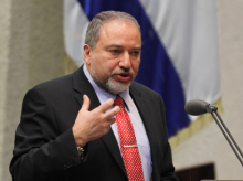 internacional/20260806/avigdor-liberman-israel-olvido-objetivos-islam-radical-pagamos-precio-historico_446524