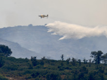 espana/comunidad-valenciana/20260808/incendio-tirig-complica-obliga-confinar-cati-alert_447988