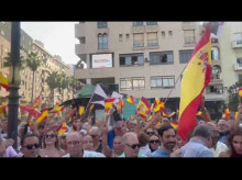 espana/20260809/voces-sanchez-dimision-manifestacion-ceuta-contra-crisis-migratoria_448115
