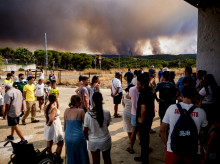 espana/andalucia/20260810/dispositivo-incendio-niebla-huelva-supera-600-efectivos-cualquier-escenario-imprevisible_448125