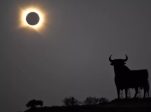 ciencia/20260812/espana-vive-primer-eclipse-solar-total-siglo-xxi-cien-anos-espera_448929