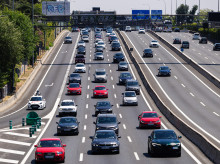 espana/galicia/20260813/dgt-preve-840000-desplazamientos-galicia-puente-15-agosto-estas-son-peores-horas-viajar_449142