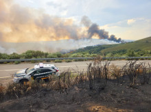 espana/castilla-y-leon/20260816/incendio-hermisende-zamora-remite-parte-espanola-amenaza-zona-portugal_449746