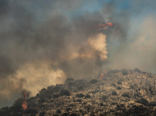 sociedad/sociedad-medio-ambiente/20260816/dos-muertos-cuatro-heridos-incendio-isla-salamina-grecia_449852