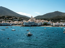 espana/cataluna/gerona/20260818/puerto-idilico-costa-brava-entre-20-pueblos-bonitos-mundo-segun-conde-nast_450022