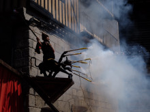 espana/castilla-y-leon/20260818/pueblo-salamanca-cada-ano-escenifica-eterna-lucha-entre-bien-mal_450060