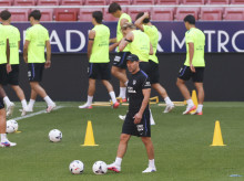 deportes/futbol/20260819/todos-frentes-mantiene-activos-atletico-pese-debutar-liga_450425