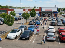 motor/20260823/problema-inesperado-coches-electricos-centros-comerciales_451198