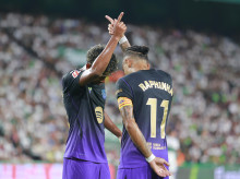 deportes/futbol/la-liga/20260823/barcelona-grande-elche-da-bienvenida-temporada-comodo-triunfo_451625