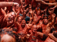 sociedad/20260826/sigue-tomatina-bunol-2026-directo_452278