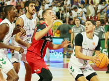 espana/la-voz-de-cordoba/deportes/20260827/cajasol-coto-cordoba-planta-cara-cede-ante-coviran_452902