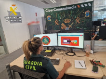 espana/galicia/20260828/pone-falso-anuncio-alquiler-cobra-2000-euros-desaparece-investigan-vecino-vigo-estafa_452946