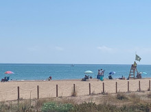 espana/comunidad-valenciana/20260829/muere-banista-70-anos-golpearse-cabeza-playa-denia_453390