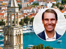 gente/20260902/rafa-nadal-viaje-familia-isla-croata-mar-adriatico-puente-madera-siglo-xvi_454504