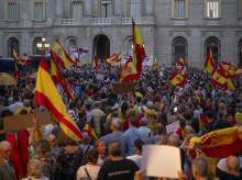 espana/cataluna/barcelona/20260902/1500-personas-concentran-apoyo-ceuta-otras-700-contra-racismo-barcelona_454812