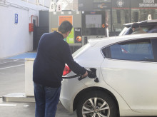 motor/20260903/carburantes-encadenan-nueve-semanas-alzas-llenar-deposito-diesel-cuesta-25-euros_454896