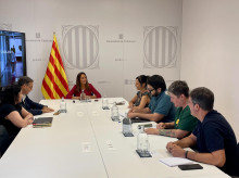 espana/cataluna/20260903/ustec-mantiene-huelga-educativa-avisa-movilizaciones-pese-acuerdo-niubo-sindicatos-mayoritarios_455057