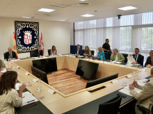 espana/castilla-y-leon/20260903/vox-lleva-defensa-ceuta-cortes-castilla-leon-apoyo-pp-situacion-caotica-dantesca_455047