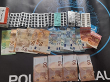 espana/galicia/20260903/descuido-itv-acabo-destapando-110-potenciadores-sexuales-billetes-falsos-mos_455180