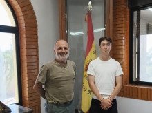 espana/defensa/20260906/cultura-defensa-valores-companerismo-inmersion-nieto-rey-bulgaria-campamento-inspiracion-militar_455508