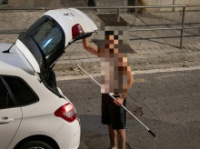 espana/andalucia/20260905/prision-conductor-clavo-gancho-pesca-peaton-le-recrimino-no-parar-paso-cebra_455661
