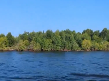 ciencia/20260906/descubren-misteriosa-isla-flotante-canada-desaparecio-meses-despues-volvio-aparecer_455801