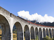 estilo-vida/viajar/20260908/magico-tren-vapor-recorre-highlands-escocia-entre-montanas-lagos_456130