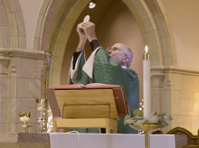 religion/iglesia/20260909/alto-ejecutivo-ultimas-palabras-esposa-llevaron-sacerdocio-ahora-eres-mio_456600