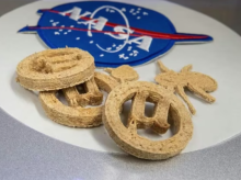 ciencia/20260909/iniciativa-nasa-transforma-plastico-galleta-vainilla-espacio_456000