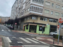 espana/galicia/20260909/empieza-desbrozar-finca-lugo-encuentra-pareja-okupas-viviendo-contenedor-obra_456786