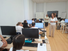 espana/la-voz-de-cordoba/sociedad/20260910/quince-jovenes-cordoba-forman-trabajan-durante-ano-nuevas-tecnologias_457464