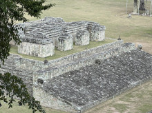 cultura/20260912/sitio-arqueologico-maya-copan-buscara-nuevos-tesoros-drones-50-anos-despues_458131