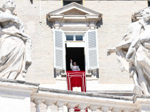 religion/vaticano/20260914/papa-reclama-perdon-limites-ante-heridas-mundo-solo-perdon-libera-devuelve-luz_458388