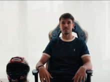 deportes/motociclismo/20260915/asi-quedo-casco-alex-marquez-brutal-caida-barcelona-salvo-vida_459104