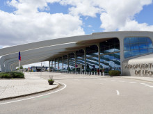 espana/castilla-y-leon/20260916/pp-carga-contra-gobierno-nula-ambicion-aeropuerto-leon-terminal-mercancias-plan-aena_459423