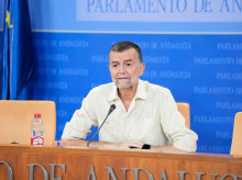 espana/andalucia/20260916/lider-izquierda-unida-borra-quinielas-candidato-sumar-generales_459457