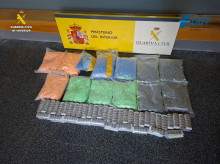 espana/comunidad-valenciana/20260917/le-asiste-guardia-civil-emergencia-autopista-acaba-detenido-transportar-drogas_459826