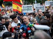 espana/20260918/santiago-abascal-comparece-ante-medios-comunicacion-tarragona-directo_460063