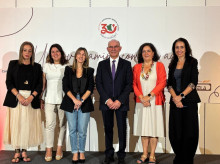 espana/galicia/20260919/inditex-cumple-sueno-parkinson-galiciacoruna-regalo-historico-30-aniversario_460572